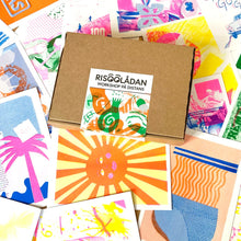 Ladda upp bild till gallerivisning, RisooLådan - Vykort